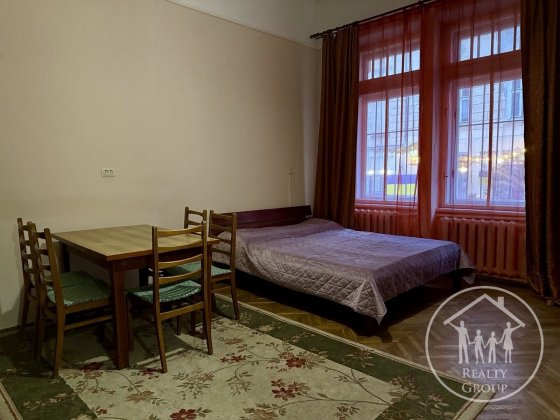 Продам 3к квартиру!Ближній центр!Історична частина Франківського р-ну! Львов