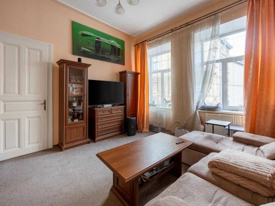 Продаж 2кім квартира, центр, Оперний театр, пл.Різні, пр.Свободи,Львів Львов