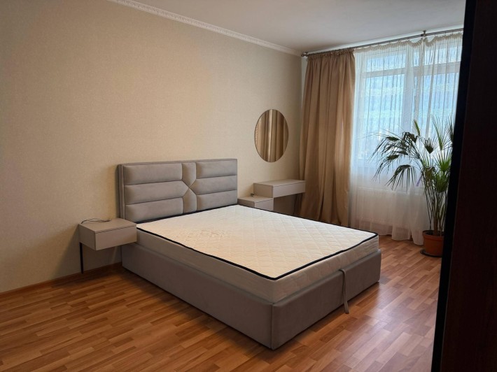 Продам 1комнатную новом доме ул.Бреуса Стикон ГОСпрограммы (153-756) - фото 1