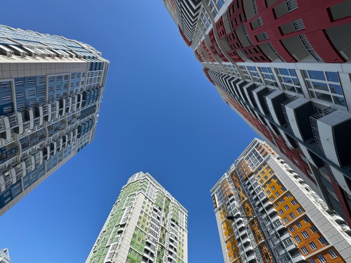 ⁉️ Парк Победы. ЖК 4 сезона. Трехкомнатная квартира. Вид моря - фото 1