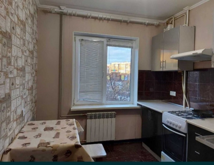 Продам 2-ух ком квартиру Крымский Бульвар/Бочарова - фото 1