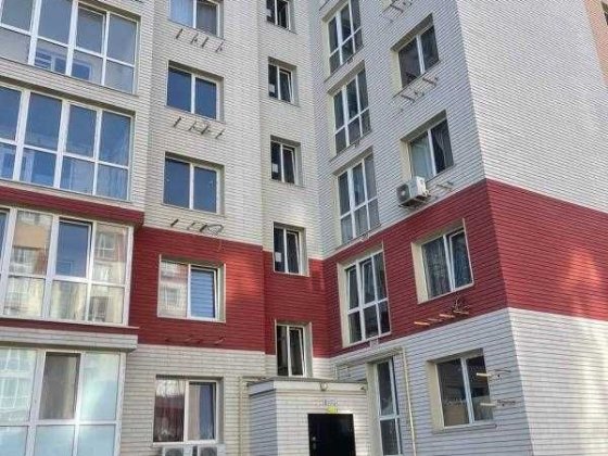 Продам большую 1 комн квартиру в газовом новострое Одеса