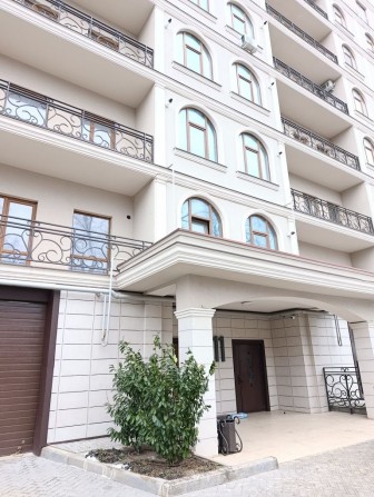 Продажа 2-х комн квартиры в ЖК,,Авиньон,, Дача Ковалевского, море - фото 1