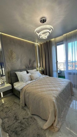 2-комнатная квартира в ЖК Атмосфера с красивым ремонтом. - фото 1