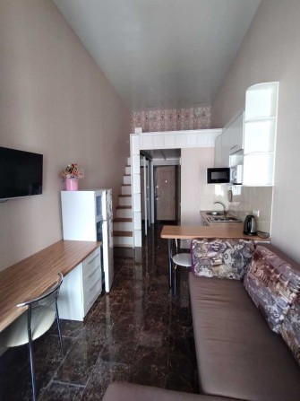 Продам дворівневу квартиру біля ТРЦ Французький бульвар без комісії - фото 1