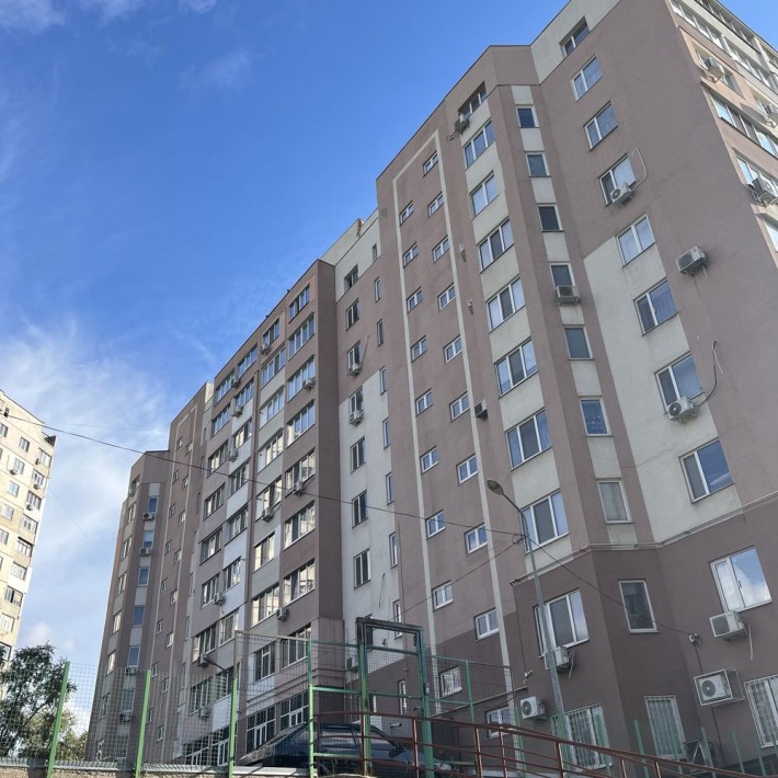 Продам 1-комн. квартиру по ул. Василя Стуса в ЖК Спутник на Салтовке - фото 1