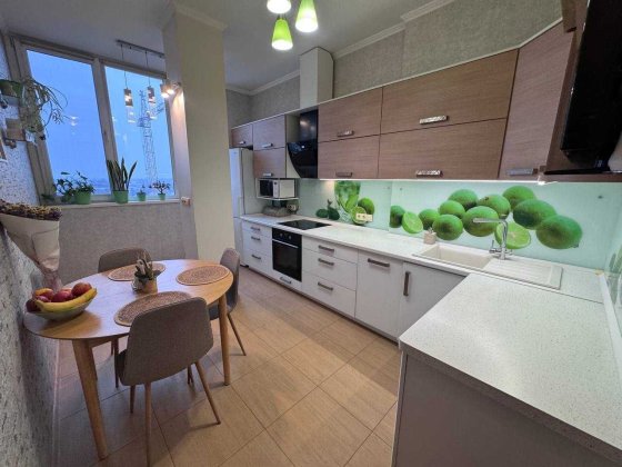 Двухкомнатная квартира с ремонтом ЖК Испанский на Слободке/Программы Одесса