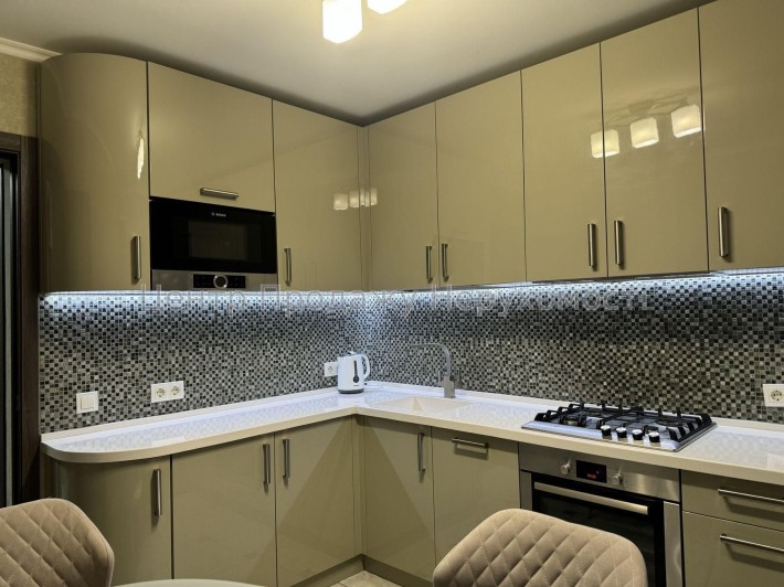 Продам квартиру Харків, Астрономічна вул. - фото 1