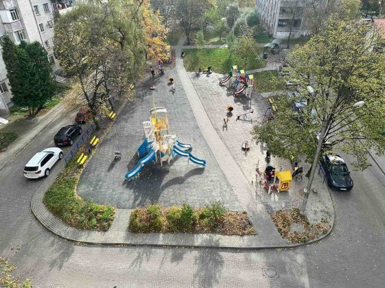 Продаж 3-кімнатної квартири по вул.Окуневського Львов