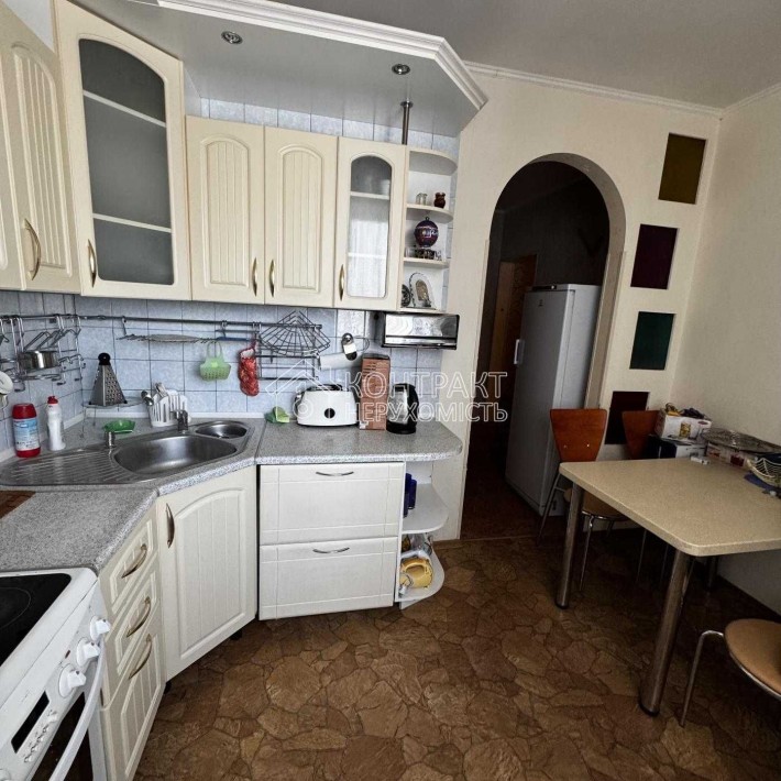 Продається 3к квартира Балакірєва - фото 1