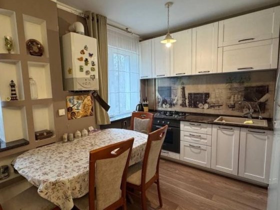 3-комнатная квартира на Черемушках Одеса