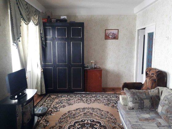 ПРОДАМ 2-ох кімнатну квартиру ,ТЦ Амстора Бородинський від власника Запоріжжя