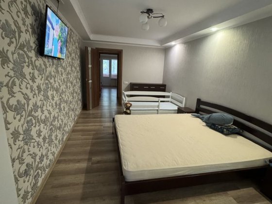 Продам 3-х к.кв Авраменко 22 3-й Шевченковский Запорожье