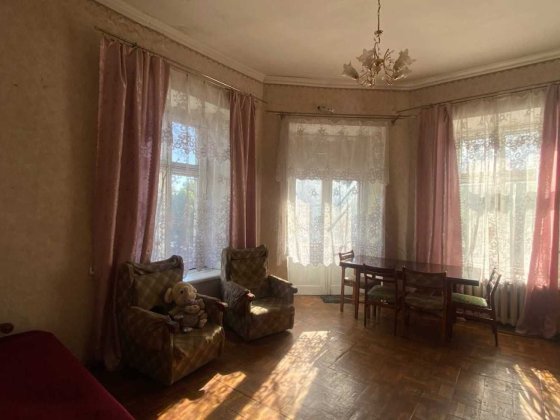 Продам трехкомнатную квартиру с АГВ на Молдаванке! Одесса