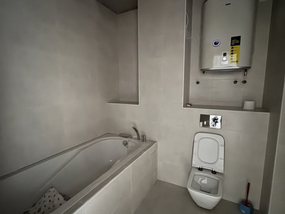 Таирова. Новый дом. Ремонт выполнен на 60%. Классная планировка Одеса