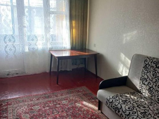 ИК-1894 Продам 2к квартиру на Салтовке Студенческая 521 м/р Харків