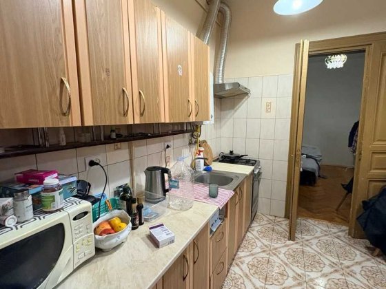 Продаж 1 кімнатної квартири в центрі (близько оперного театру) Львів