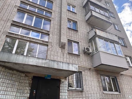 Продается 1 комн. квартира по ул. Лобановского в кирпичном доме Запоріжжя