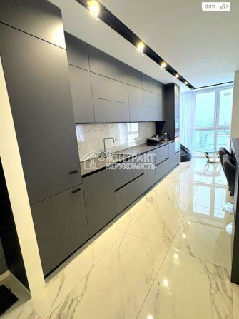 Продаж 4к кв. 133 кв. м  на ул. Гвардейцев-Широнинцев, Салтівка - фото 1