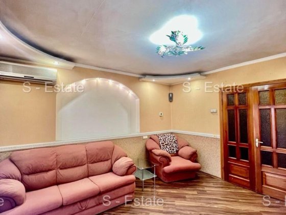 Продам 3к квартиру Левада Центр Аэрокосмический Гагарина Левада Харьков