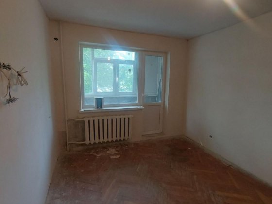 ИК-3133 Продам 2к квартиру на Салтовке Салтовская 606 м/р Харків