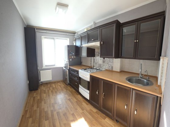 Продаж трьохкімнатної квартири вул. Космонавтів чешка автономне опален Николаев