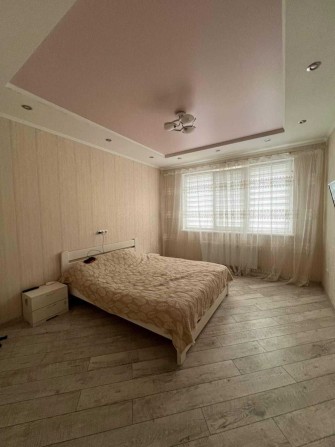 Продам 2 комнатную квартиру в ЖК Острова на улице Марсельская - фото 1