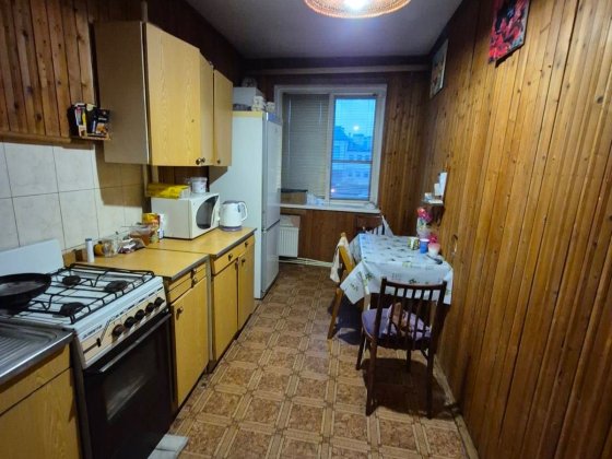 Продаж трьох кімнатної квартири Львов