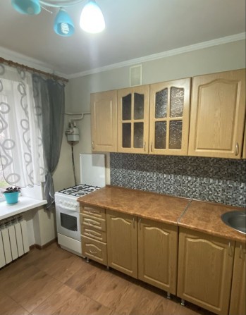 Продам 2-х комнатную квартиру на Добровольского - фото 1