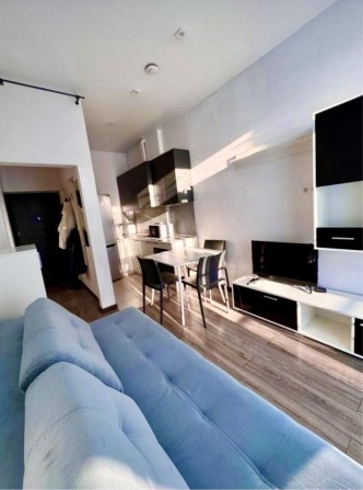 Продам 1 комнатную с капитальным свежим ремонтом! (264-671) - фото 1