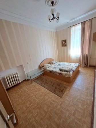 Квартира 3комнатная Сталинка Центр Адмиральская - фото 1