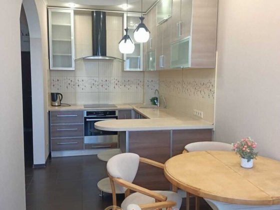 Продам евро-двушку в прекрасном состоянии мебель\техника!Е-Оселя\Пост. Одеса