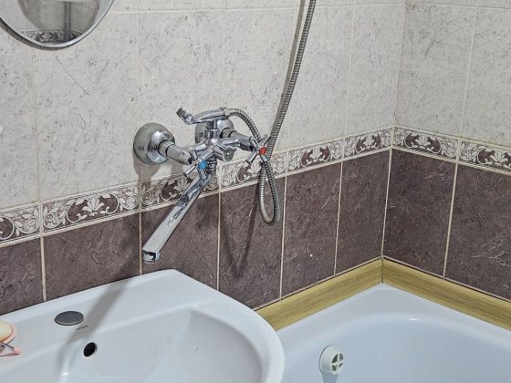 Продам 1-комн.,пр.Юбилейный,2/9 эт. Запоріжжя