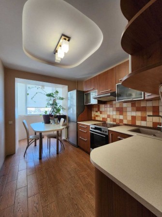 Продам 3 комн.квартиру на Днепро дороге в новом доме + парко место - фото 1