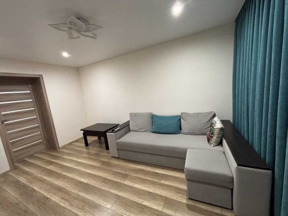 Продаж 2-кімнатної квартири з ремонтом  Львів, Личаківський район Львів