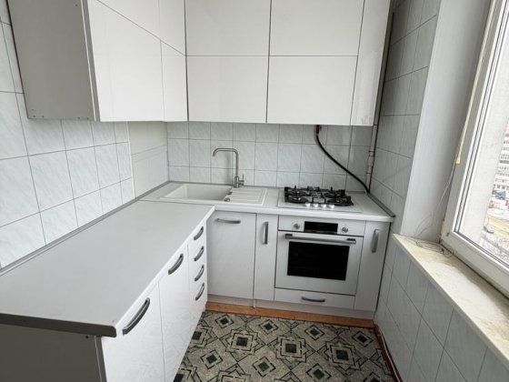 Ексклюзив ! Продам 2 кімнатну квартиру на Холодній горі Харьков