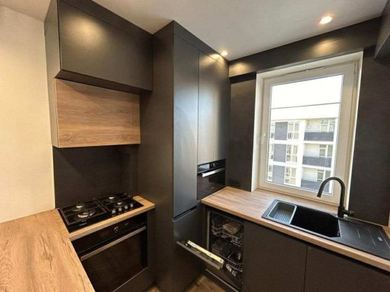 Власник. Продається однокімнатна квартира. Вул. Трускавецька Львів