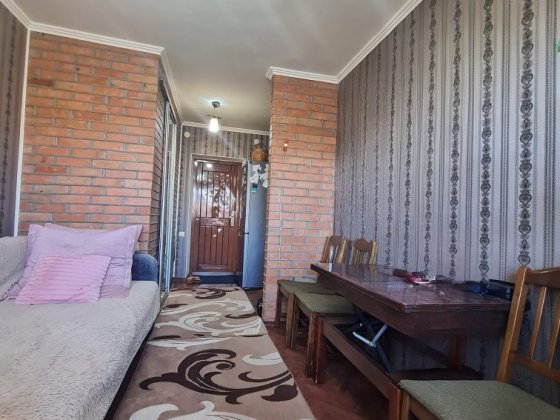 Срочно! Продаю 1 комнатную  квартиру в комуналке  3 Слободская Миколаїв