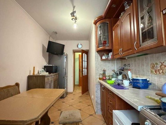 Продаж 3 кімнатної квартири на вул. Ярошинської Львов