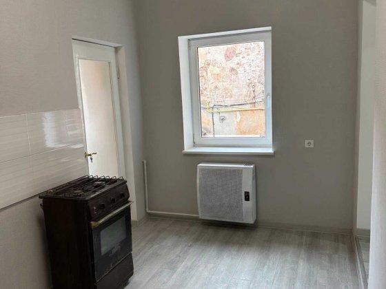 Продам 1 комн квартиру с ремонтом Центр Полтавский шлях Харків