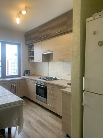 Продаж 3-кімнатної квартири вул.Миколайчука 16 - фото 1