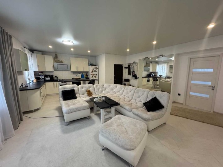 Продаю двухуровневую  4 комнатную квартиру на 12 Продольной и1 - фото 1