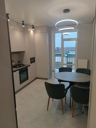 Продаж квартири 58 м2 ЖК АРТ МІСТО. - фото 1