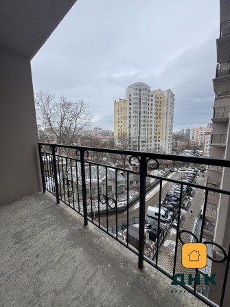 ⁉️СРОЧНО! Парк Победы. Однокомнатная квартира. Балкон. ЖК Акрополь - фото 1