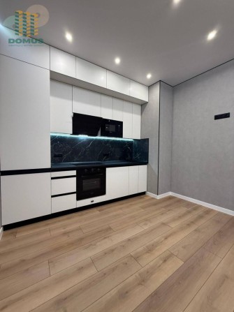 После ремонта‼️Продам Евро 2 комн в ЖК 67 Жемчужина‼️Краснова - фото 1