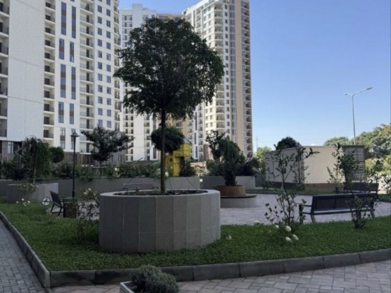 60 жемчужина / кадор сити / вид на ипподром Одесса