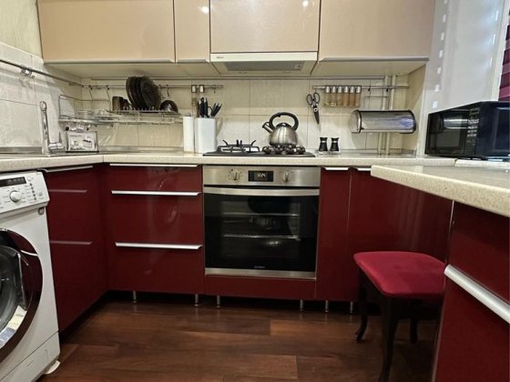 Продам 2к кв Бавария, проспект  Ново-Баварский Харьков