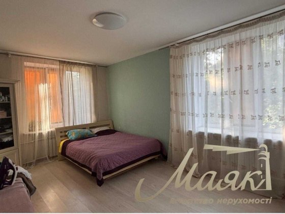 3 кімн. повнометражна квартира, центр, 4/5 Запоріжжя