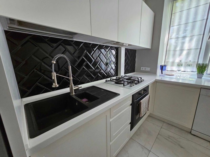 Квартира Соборный 173 / 12 апреля / дизайнерский ремонт 73м2 / VIP - фото 1