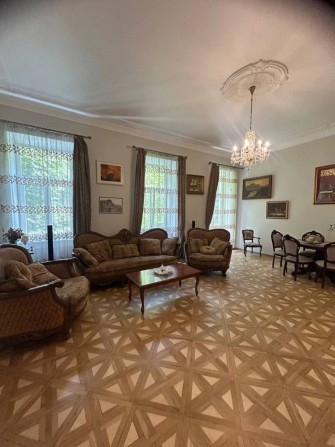 Продаж 5-кімнатної квартири - фото 1